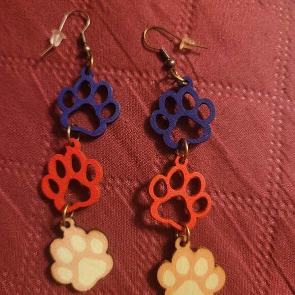 Adorable dog puppy paw earrings red white blue lightweight wood - Picture 1 of 1